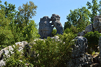 Balade en famille autour de Balade ludique et familiale à la découverte de Berrias dans le 07 - Ardèche