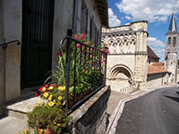 Balade en famille autour de Aubeterre-sur-Dronne dans le 16 - Charente