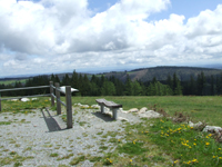 Idée de balade, promenade ou randonnée en famille avec des enfants : Meymac - Le Mont Bessou