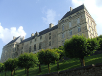 Balade en famille autour de Hautefort dans le 24 - Dordogne