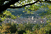 Balade en famille autour de Balade dans les ruelles de Buis-les-Baronnies dans le 26 - Drôme