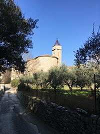 Idée de balade, promenade ou randonnée en famille avec des enfants : Montclus