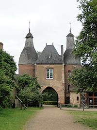 Balade en famille autour de La Commanderie d'Arville dans le 41 - Loir-et-Cher