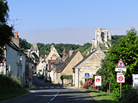 Balade en famille autour de Lavardin dans le 41 - Loir-et-Cher