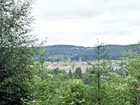 Balade en famille autour de Jeu de piste entre bourg et forêt à Saint-Germain-L'Herm dans le 63 - Puy-de-Dôme