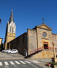 Balade en famille autour de Promenade ludique dans le village de Sourcieux-les-Mines dans le 69 - Rhône