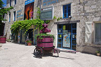 Balade en famille autour de Balade familiale et ludique à Montpezat-de-Quercy  dans le 82 - Tarn-et-Garonne