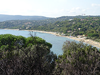 Balade en famille autour de Balade sur le littoral à La Croix Valmer en famille dans le 83 - Var